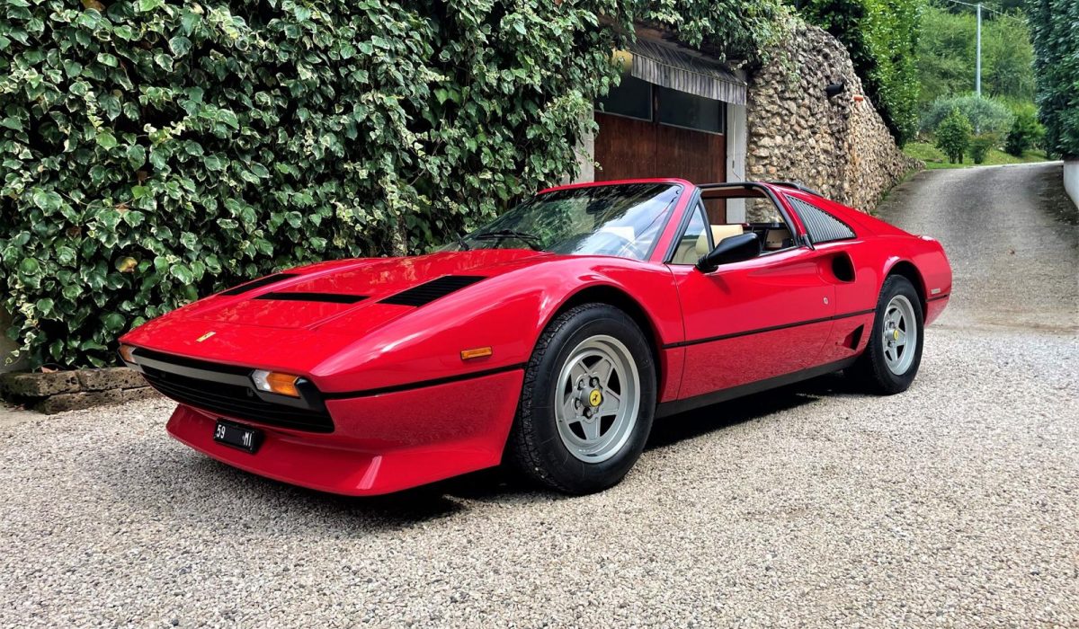 1984 Ferrari 208 GTS Turbo (1)